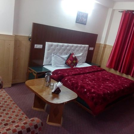 Gautam Hotel & Cottage Manāli Esterno foto